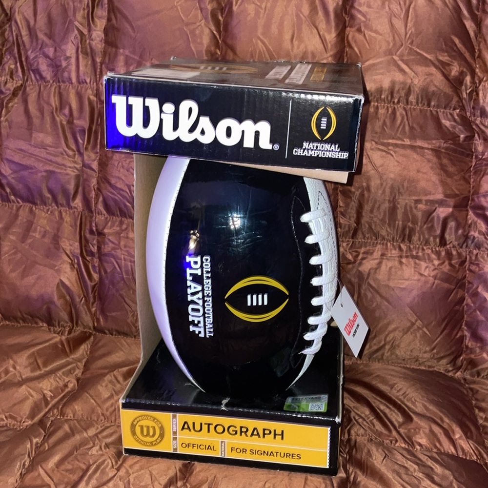 NWT Wilson National Championship Autograph for signatures Football. - Picture 2 of 7